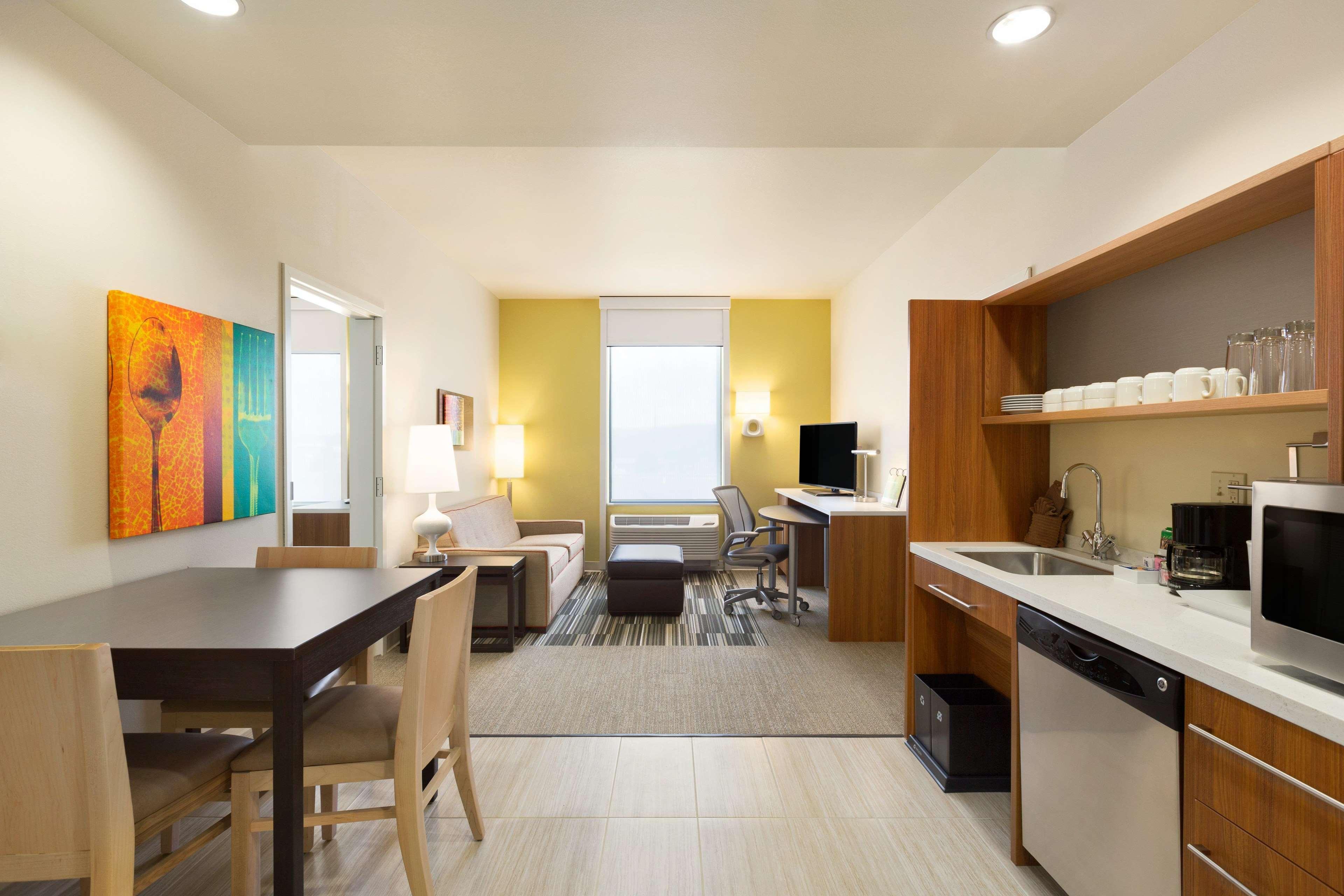Home2 Suites By Hilton Farmington/Bloomfield Eksteriør billede