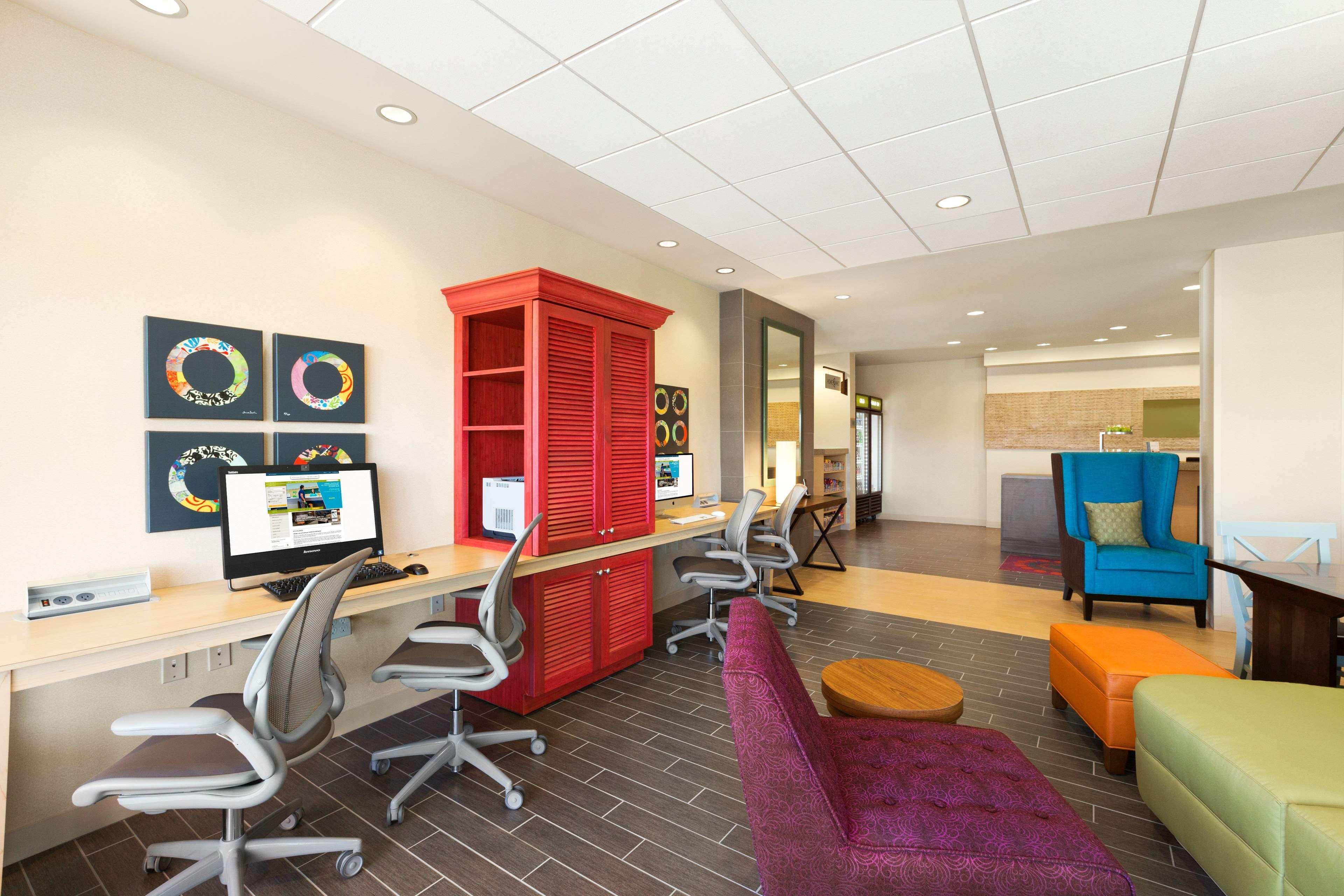 Home2 Suites By Hilton Farmington/Bloomfield Eksteriør billede