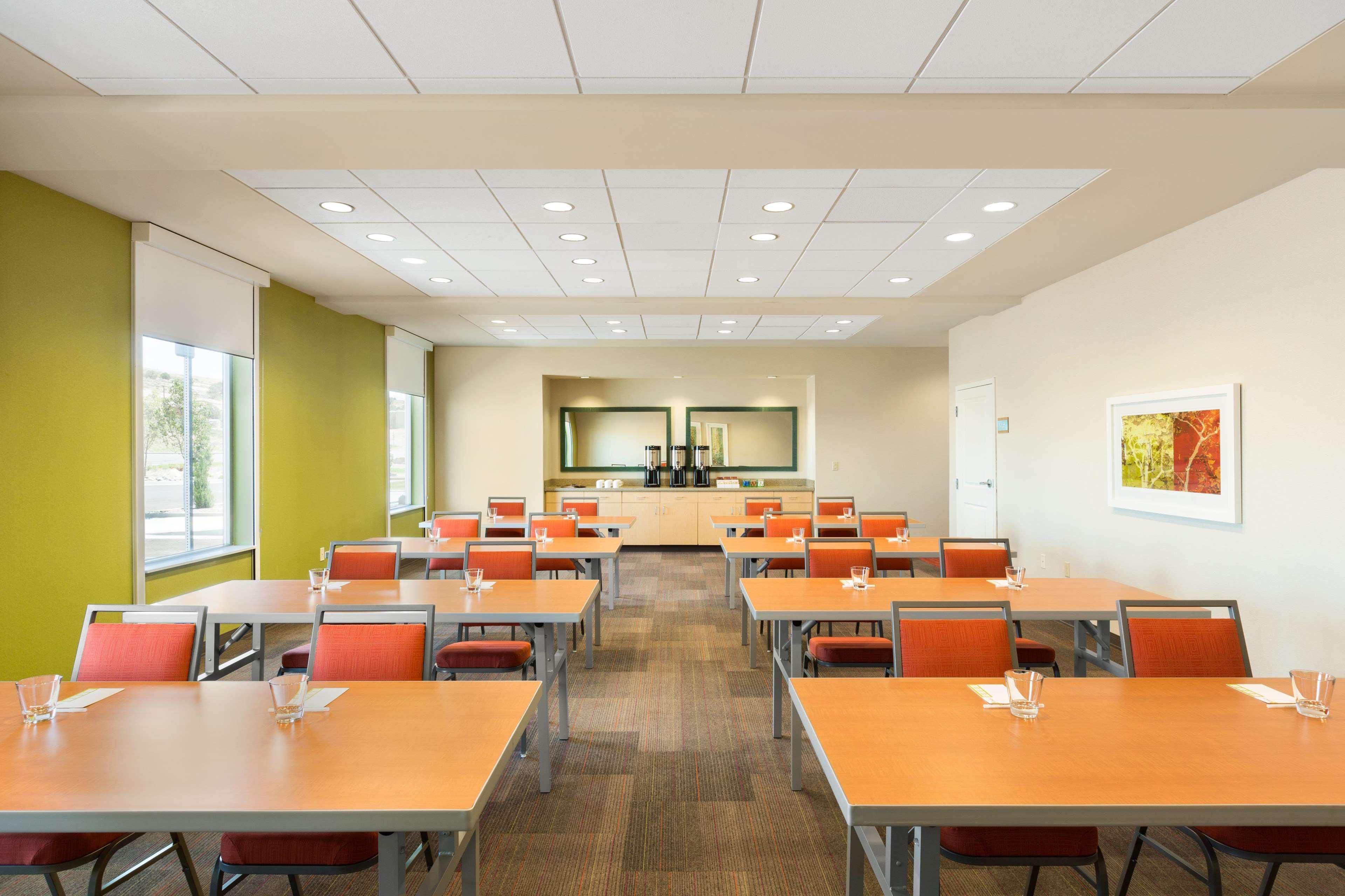 Home2 Suites By Hilton Farmington/Bloomfield Eksteriør billede