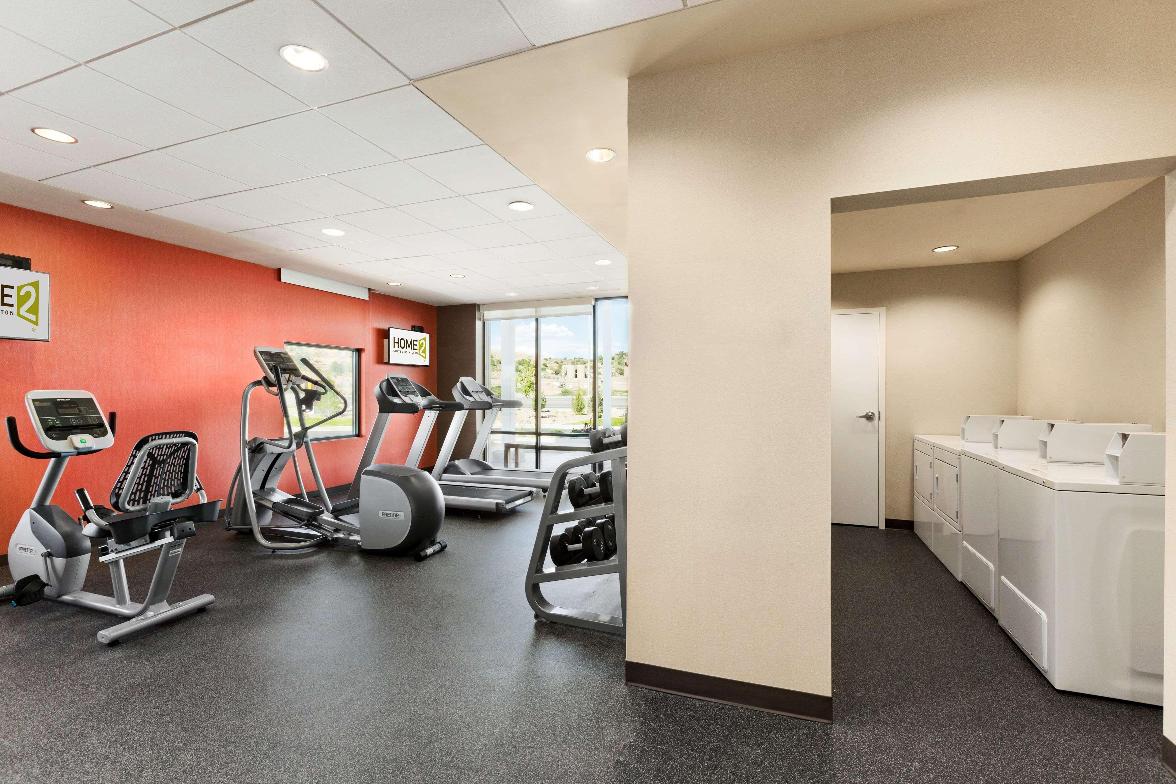 Home2 Suites By Hilton Farmington/Bloomfield Eksteriør billede